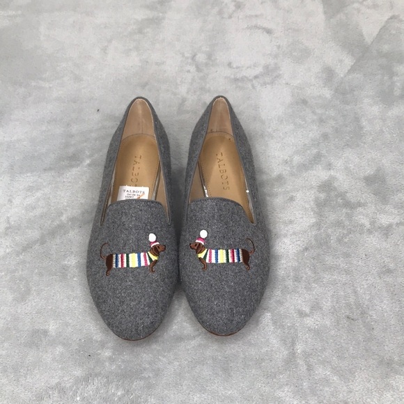 Talbots Light Gray Ryan Novelty Dog Holiday Loafer Flats Size 7M New - Picture 1 of 11